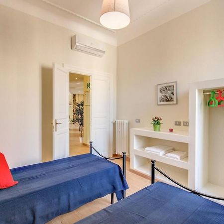 Lovely 4-Bedroom Apartment 30M Sangiovanni Metro Rzym Zewnętrze zdjęcie
