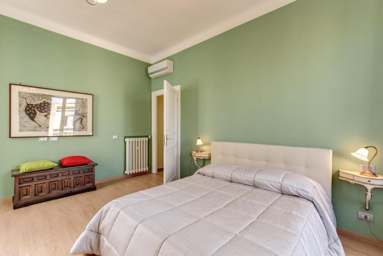Lovely 4-Bedroom Apartment 30M Sangiovanni Metro Rzym Zewnętrze zdjęcie